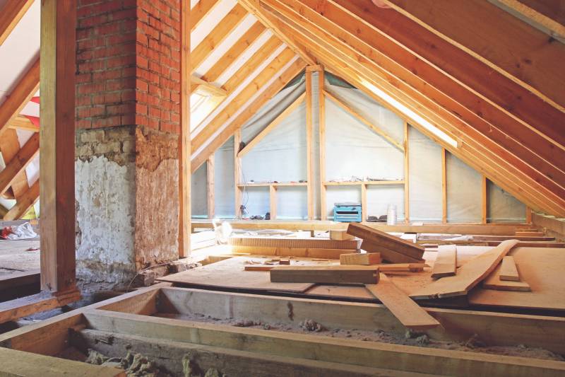 Idée aménagement combles petit volume pour optimiser l’espace, améliorer le confort et valoriser votre intérieur